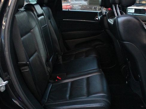 Used 2016 Jeep Grand Cherokee Limited w/ Trailer Tow Group IV image 19