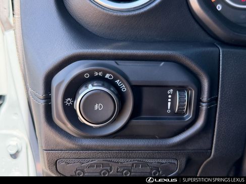 Used 2024 Jeep Wrangler Sahara w/ Technology Group image 18