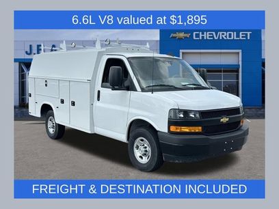 New 2025 Chevrolet Express 3500 w/ Power Convenience Package