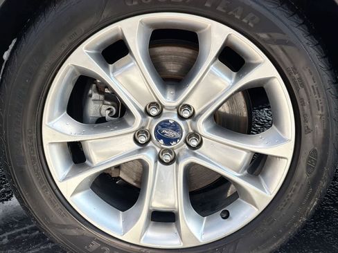 Used 2016 Ford Escape Titanium w/ Equipment Group 301A image 14