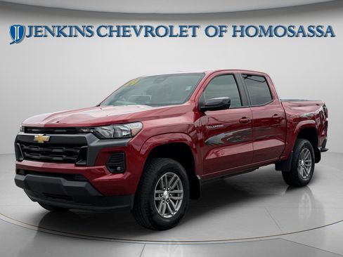 Certified 2024 Chevrolet Colorado LT w/ LT Convenience Package II RWD image 9