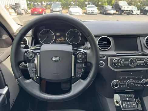 Used 2016 Land Rover LR4 HSE LUX AWD/4WD image 33
