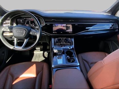 Used 2022 Audi Q7 3.0T Prestige AWD/4WD image 15