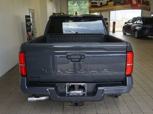 New 2026 Toyota Tacoma SR5 AWD/4WD image 17