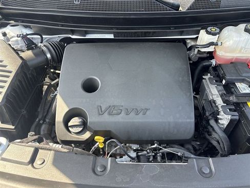 Certified 2023 Chevrolet Traverse LS w/ Safety Package image 28