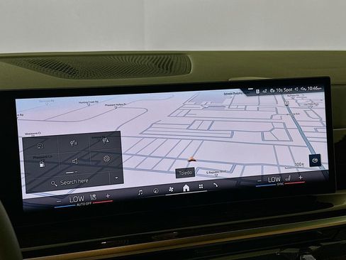 New 2026 BMW X5 xDrive50e w/ M Sport Package image 16