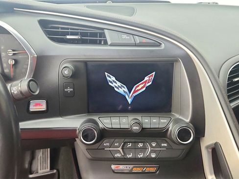 Used 2017 Chevrolet Corvette Z06 w/ Z07 Performance Package image 21