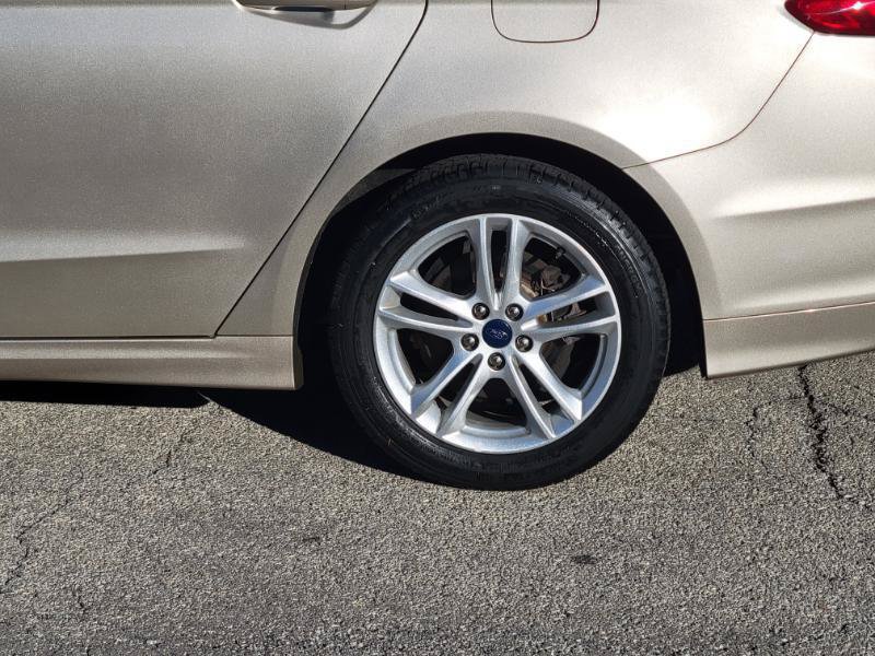 Used 2018 Ford Fusion S FWD image 36