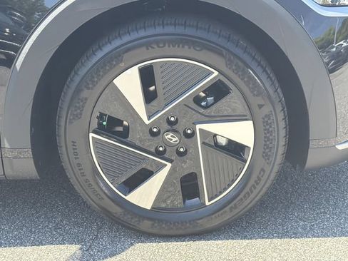 New 2026 Hyundai Ioniq 5 SE RWD image 6