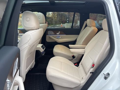 Used 2025 Mercedes-Benz GLS 450 GLS 450 image 14
