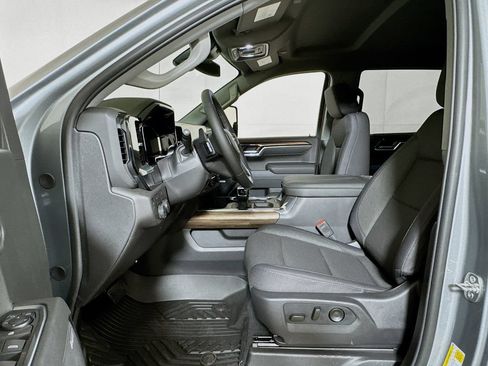 New 2026 Chevrolet Silverado 1500 LT Trail Boss w/ Convenience Package II AWD/4WD image 12