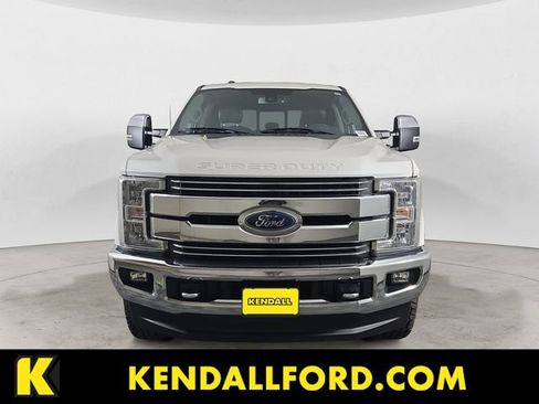 Used 2018 Ford F350 Lariat AWD/4WD image 8