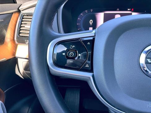 Used 2023 Volvo XC90 T8 Plus image 20