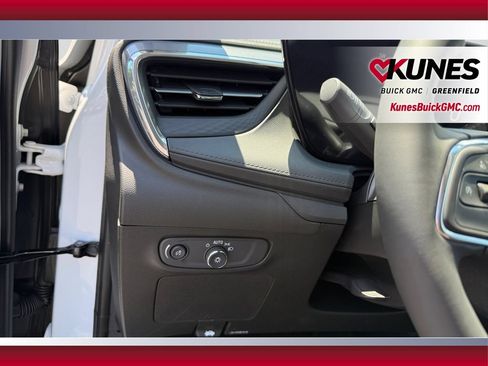 New 2026 Buick Encore GX Sport Touring w/ Comfort Package AWD/4WD image 27