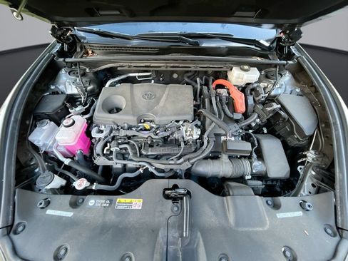 Used 2023 Toyota Crown AWD/4WD image 35