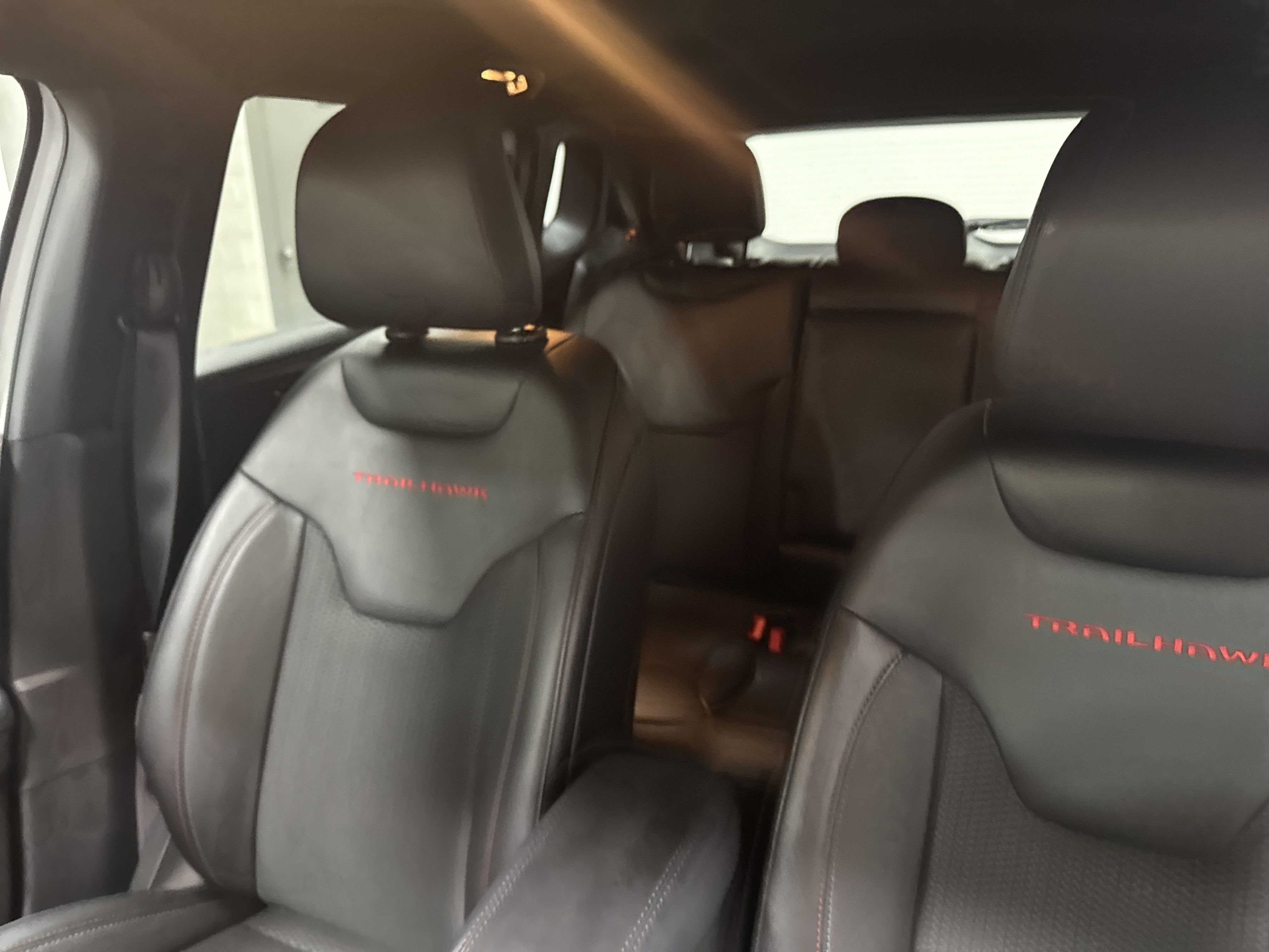 Used 2026 Jeep Compass Trailhawk AWD/4WD image 32