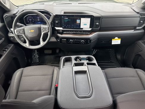 Used 2026 Chevrolet Silverado 1500 LT image 12