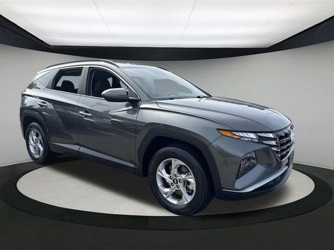 Used 2023 Hyundai Tucson SEL image 4