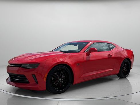 Used 2018 Chevrolet Camaro LT w/ RS Package RWD image 2