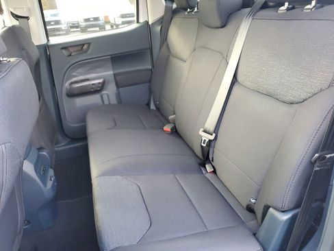 New 2025 Ford Maverick XL image 22