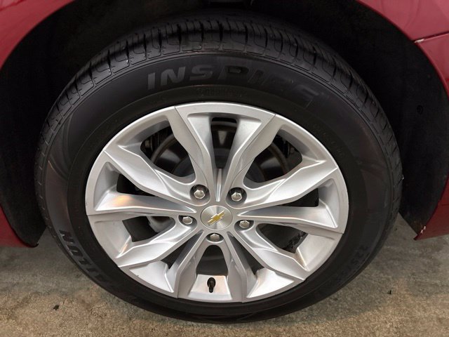 Used 2023 Chevrolet Malibu LT FWD image 8