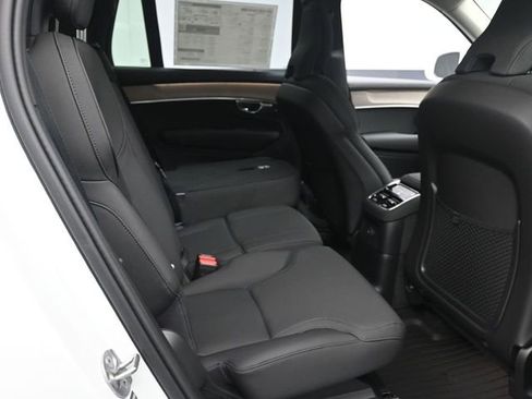 New 2026 Volvo XC90 T8 Plus w/ Protection Package Premier image 27