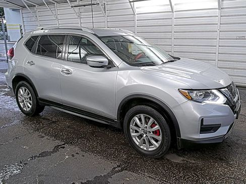Used 2019 Nissan Rogue SV AWD/4WD image 2