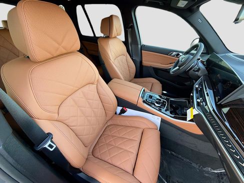 New 2026 BMW X5 xDrive40i w/ Executive Package AWD/4WD image 14