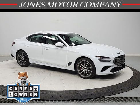Used 2025 Genesis G70 2.5T RWD image 1