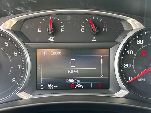 Used 2022 GMC Terrain SLE w/ Driver Convenience Package image 25