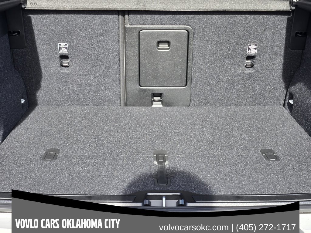 Used 2026 Volvo XC40 B5 Plus w/ Protection Package Premier AWD/4WD image 34