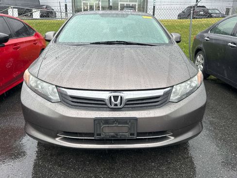 Used 2012 Honda Civic LX image 2
