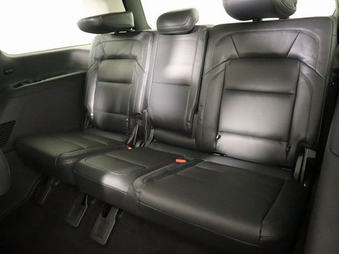 New 2025 Lincoln Navigator Reserve AWD/4WD image 13