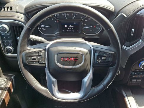 Used 2019 GMC Sierra 1500 SLT w/ SLT Premium Plus Package AWD/4WD image 22