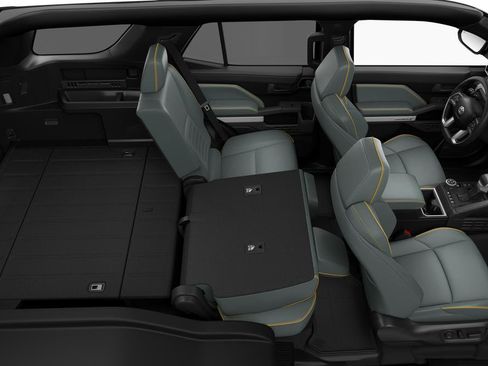 New 2026 Toyota 4Runner Trailhunter AWD/4WD image 35