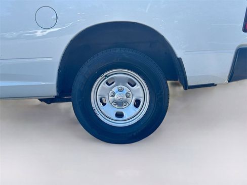 Used 2017 RAM 1500 Tradesman w/ Power & Remote Entry Group image 23