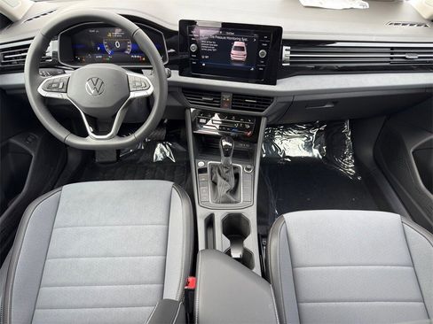 New 2026 Volkswagen Jetta SE image 21