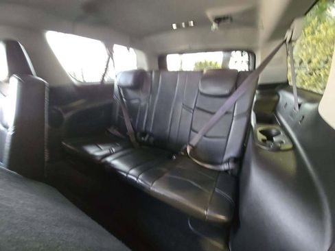 Used 2016 Cadillac Escalade ESV Luxury image 6