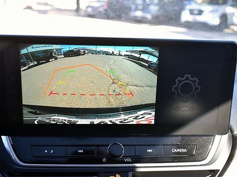 Used 2024 Nissan Altima 2.5 SV w/ SV Premium Package image 31