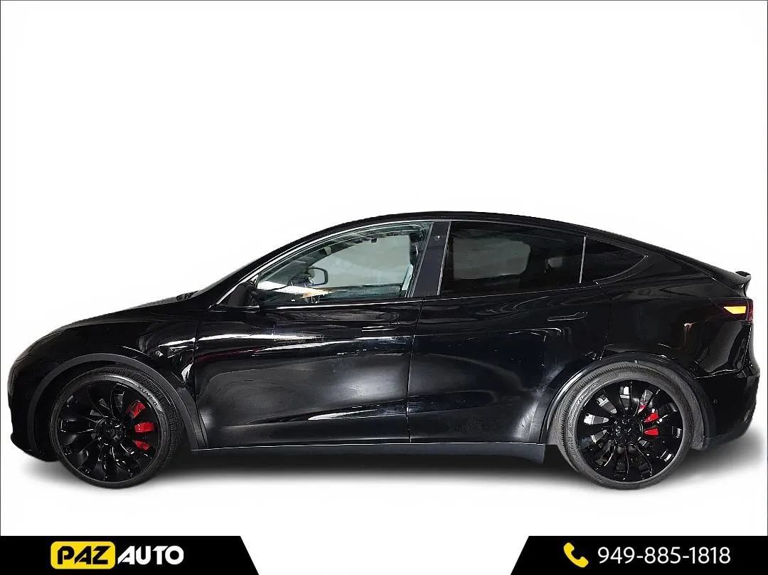 Used 2022 Tesla Model Y Performance AWD/4WD image 2