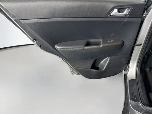 Used 2022 Kia Sportage LX FWD image 25