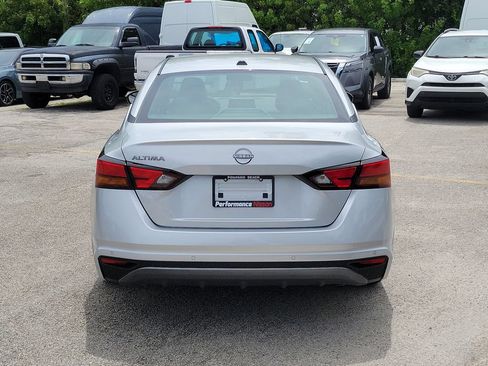 New 2026 Nissan Altima 2.5 SV FWD image 6