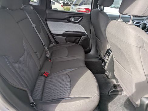 Used 2023 Jeep Compass Sport image 24