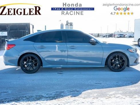 Used 2024 Honda Civic Sport image 7