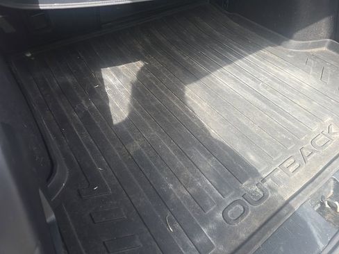 Used 2015 Subaru Outback 2.5i Limited image 10