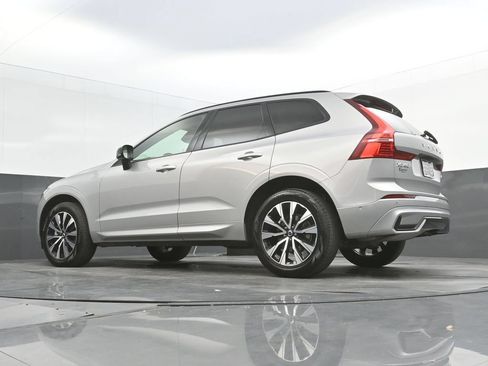 Certified 2024 Volvo XC60 B5 Plus AWD/4WD image 24