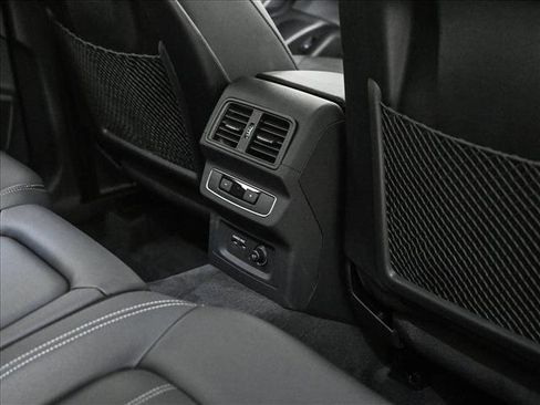 Used 2023 Audi Q5 2.0T Premium Plus w/ Premium Plus Package image 18