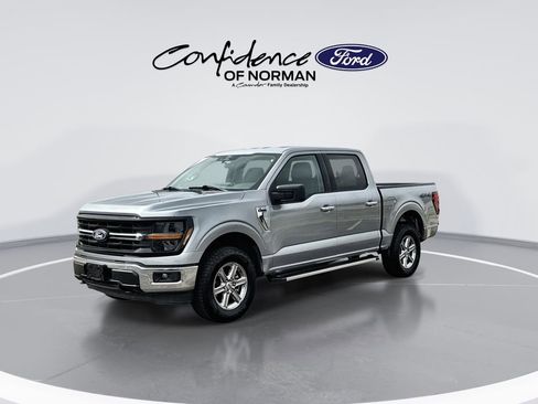 Used 2025 Ford F150 XLT w/ Equipment Group 301A Standard AWD/4WD image 4
