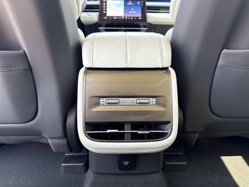 New 2026 Lincoln Nautilus Black Label AWD/4WD image 16