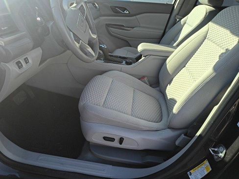 Used 2018 GMC Acadia SLE w/ Driver Alert Package I image 11